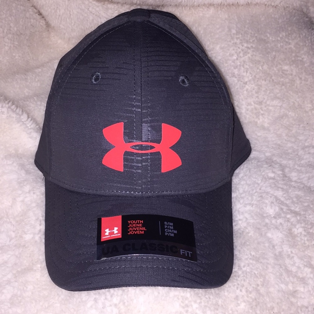 Under Armour youth boys hat